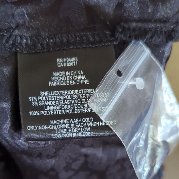 BCBG Halter Black Textured Animal Print Dress NWOT - Picture 8 of 10